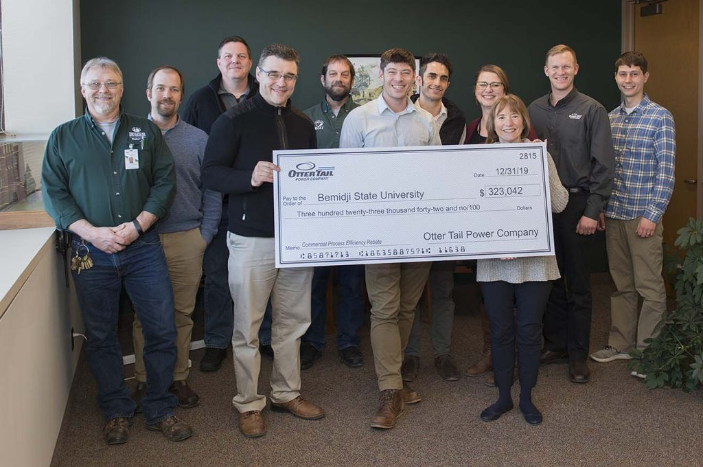 Bemidji State Receives 320 000 Energy Efficiency Rebate From Otter Bemidji State Receives 320 000 Energy Efficiency Rebate From Otter