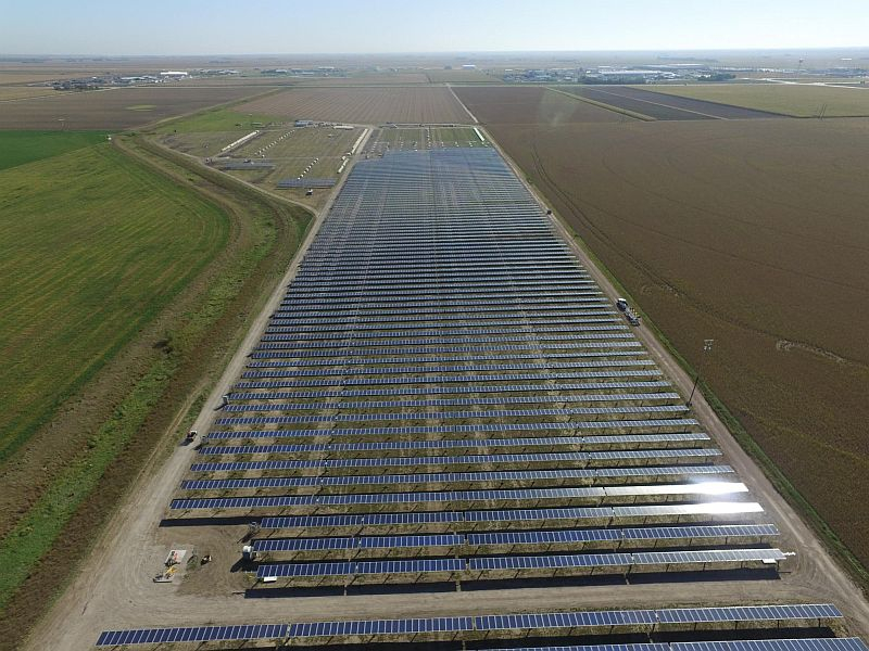 Nebraska s Largest Solar Farm Is Up And Running York s Max Country 